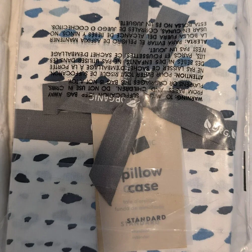 West Elm Organic Pebble Dots Pillowcase, Standard, Set of 2 - Midnight - NWT
